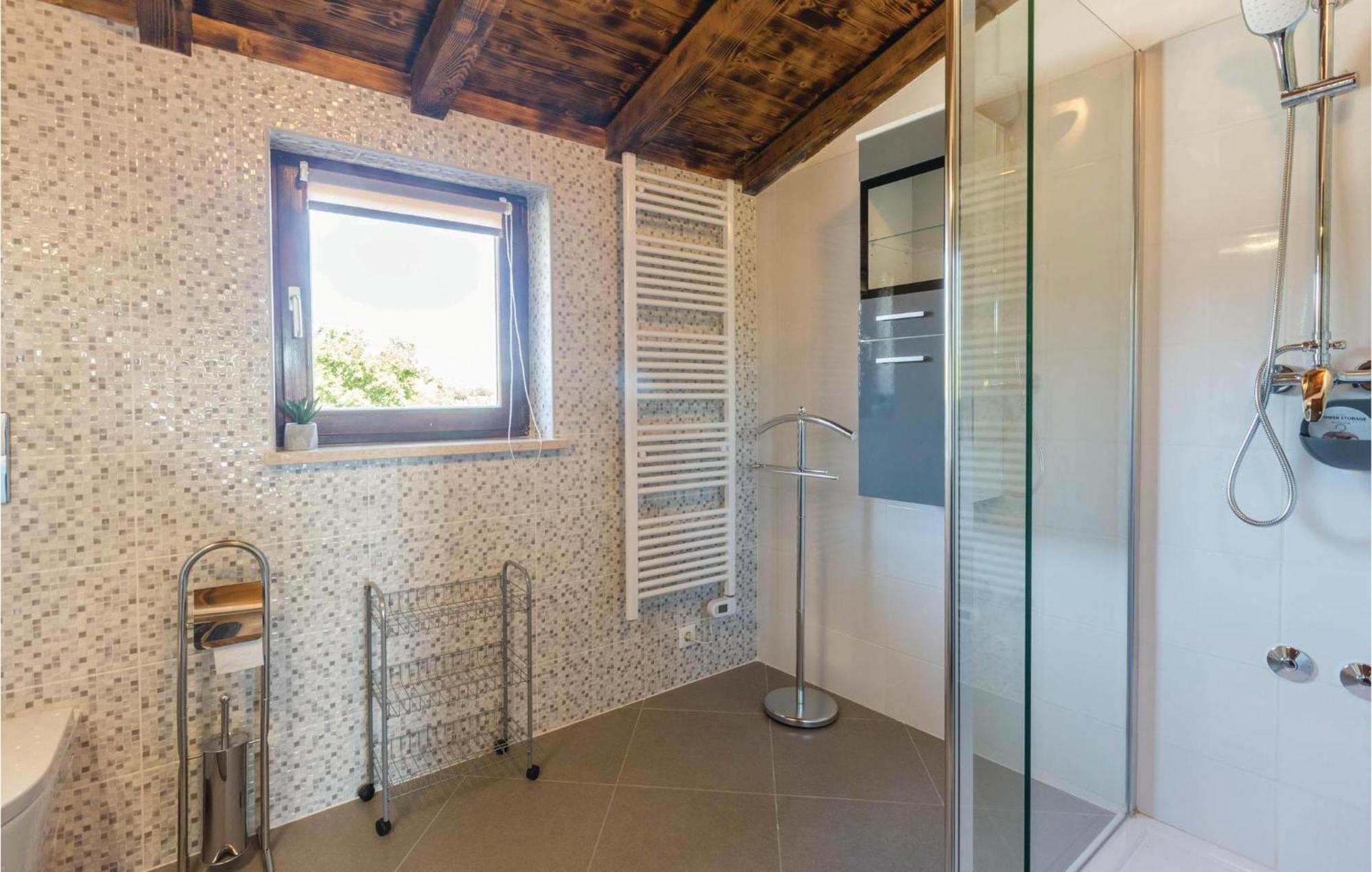 Amazing In With Kitchen Vakantiehuis Poreč